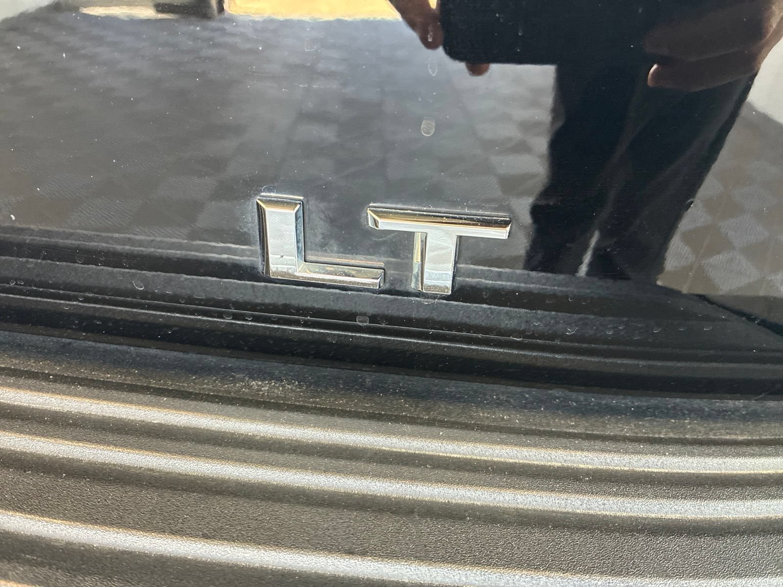 Used 2023 Chevrolet Tahoe LT w/ LT Signature Package AWD/4WD image 7