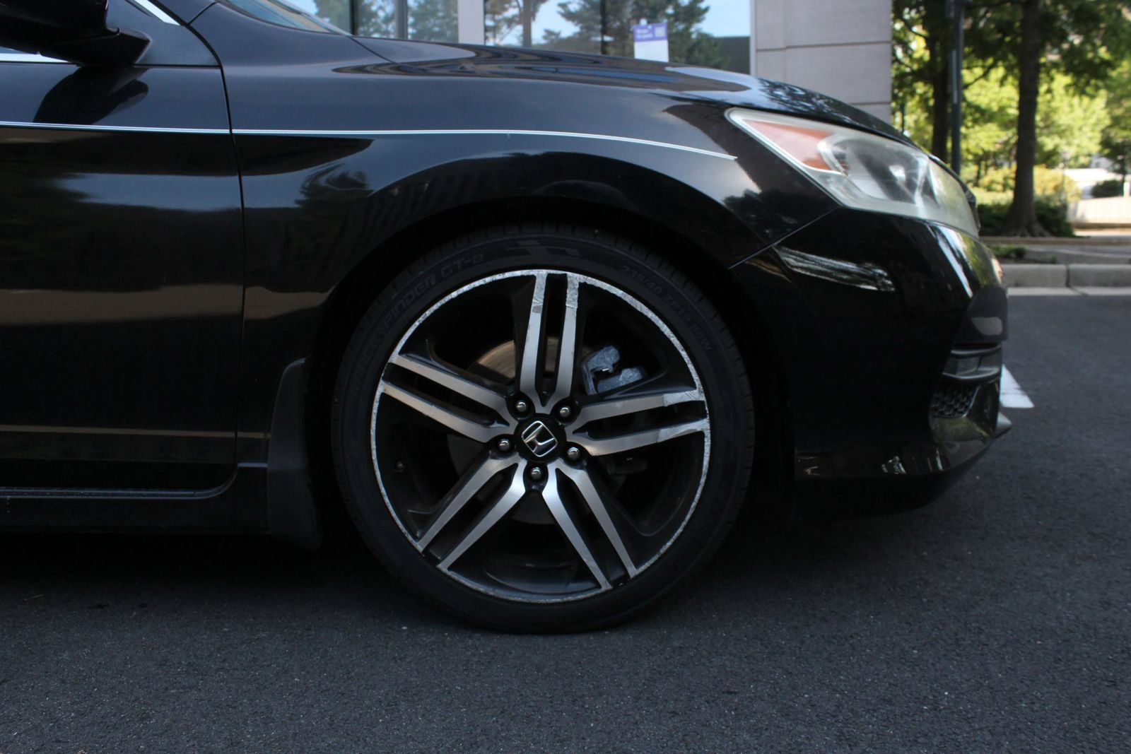 Used 2017 Honda Accord Sport Special Edition image 4