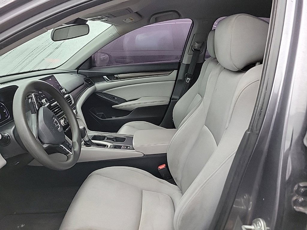 Used 2018 Honda Accord LX image 6