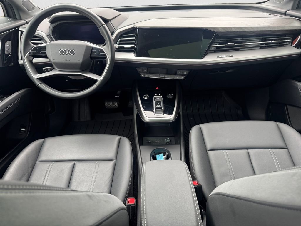 Used 2023 Audi Q4 e-tron Premium Plus w/ Premium Plus image 10