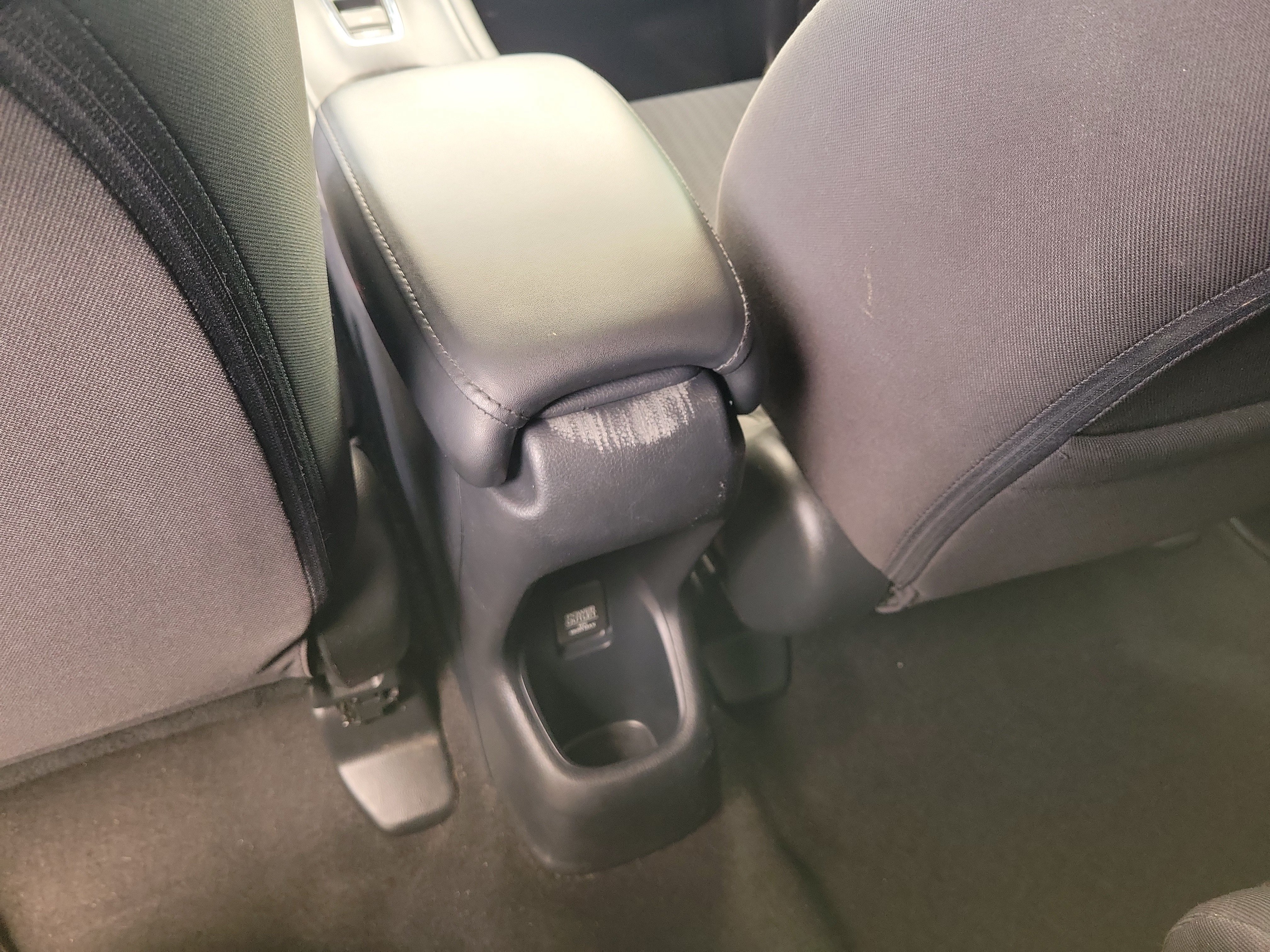 Used 2016 Honda HR-V LX image 15