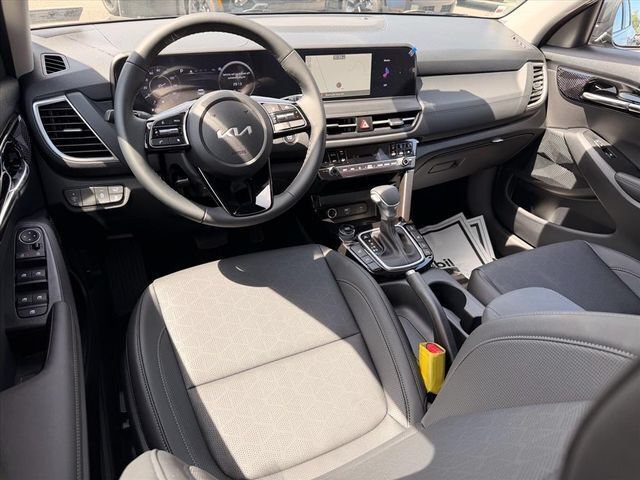 New 2026 Kia Seltos EX AWD/4WD image 7