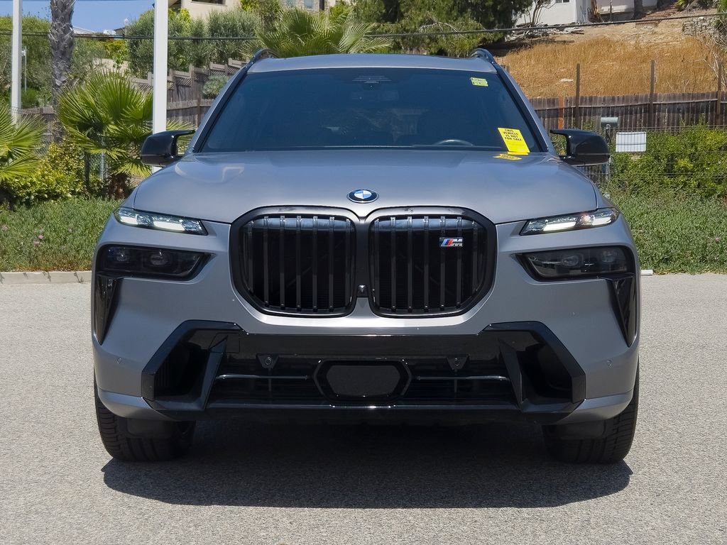 Certified 2024 BMW X7 M60i w/ Executive Package AWD/4WD image 3
