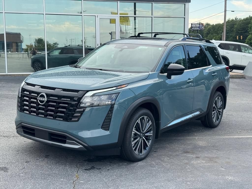 New 2026 Nissan Pathfinder Platinum w/ Lighting Package AWD/4WD image 7