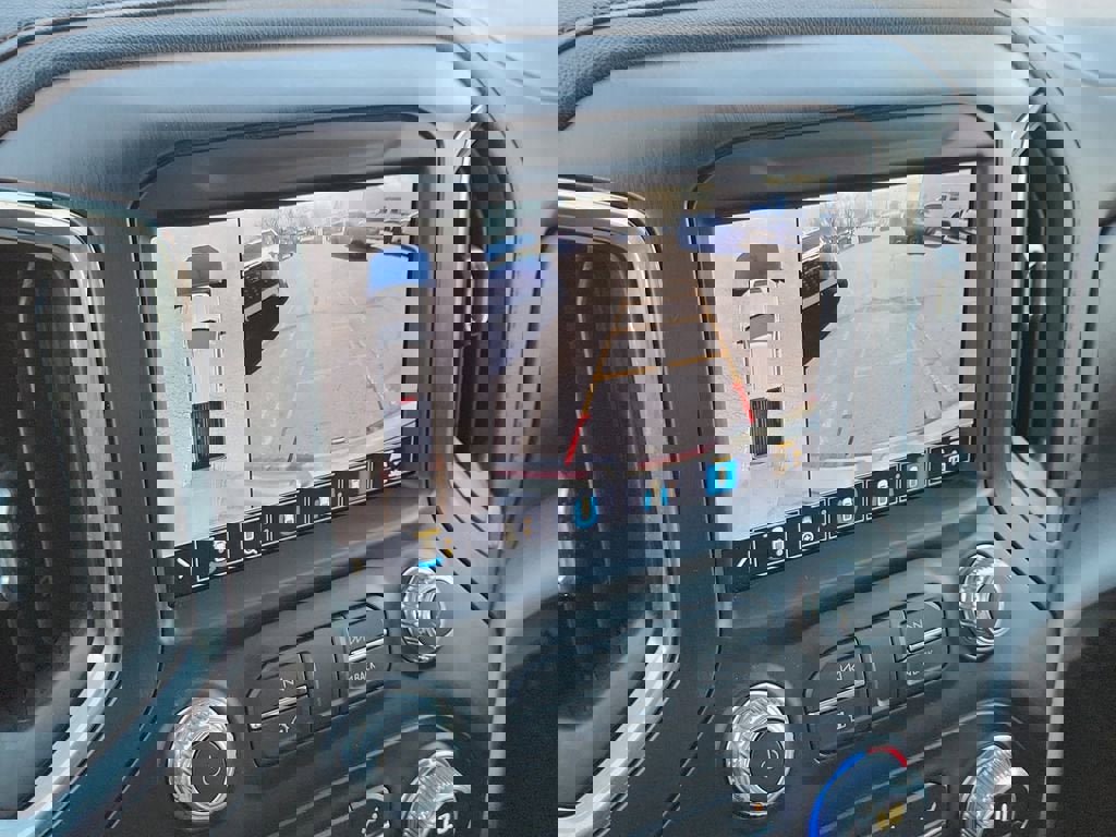 Used 2023 GMC Sierra 2500 AT4 w/ AT4 Premium Plus Package image 27