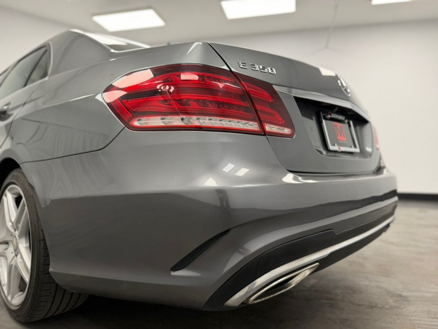 Used 2016 Mercedes-Benz E 350 4MATIC Sedan w/ Premium Package image 19