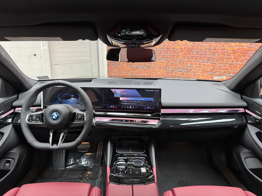 New 2026 BMW i5 eDrive40 w/ M Sport Package image 12