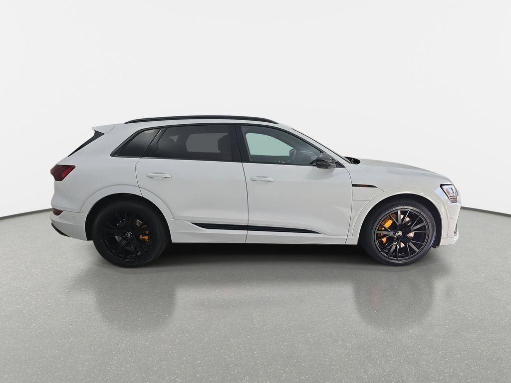 Used 2023 Audi e-tron Chronos w/ Chronos Package image 7
