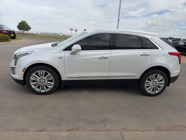 Used 2019 Cadillac XT5 Premium Luxury AWD/4WD image 4