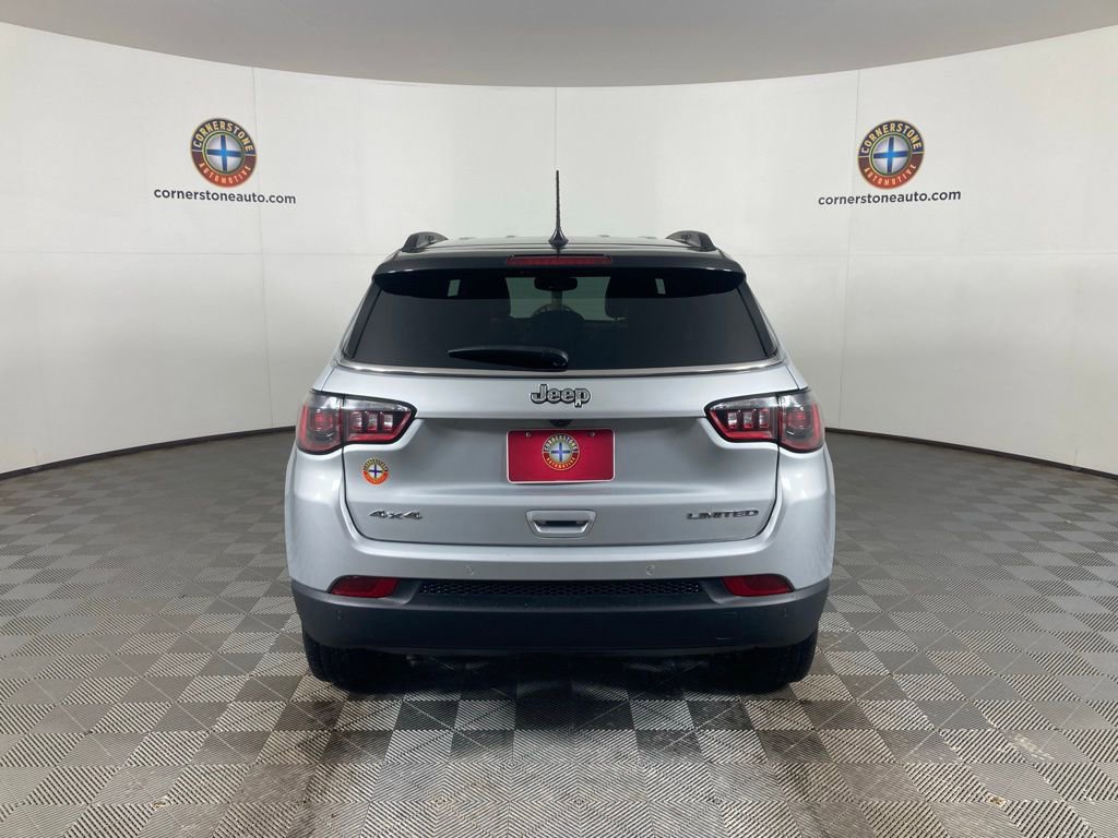 Used 2025 Jeep Compass Limited AWD/4WD image 19