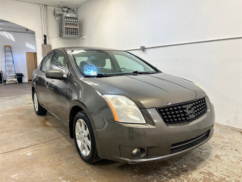 Used 2009 Nissan Sentra 2.0 S FE+ w/ Convenience Plus Pkg FWD image 1