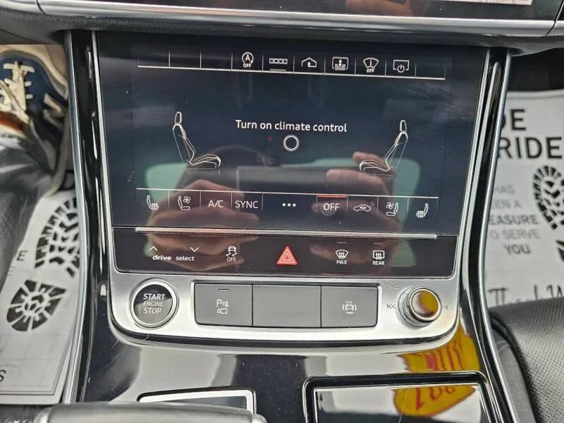 Used 2021 Audi A8 L 3.0T AWD/4WD image 32