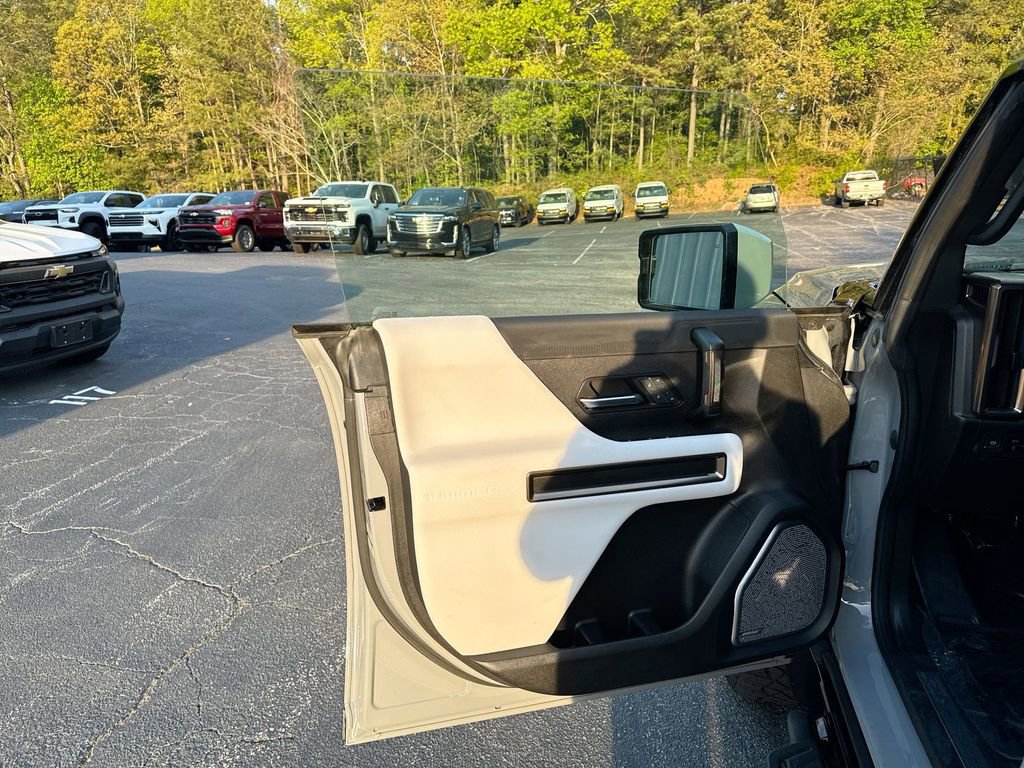 Used 2024 GMC Hummer EV 3X w/ Extreme Off-Road Package image 13