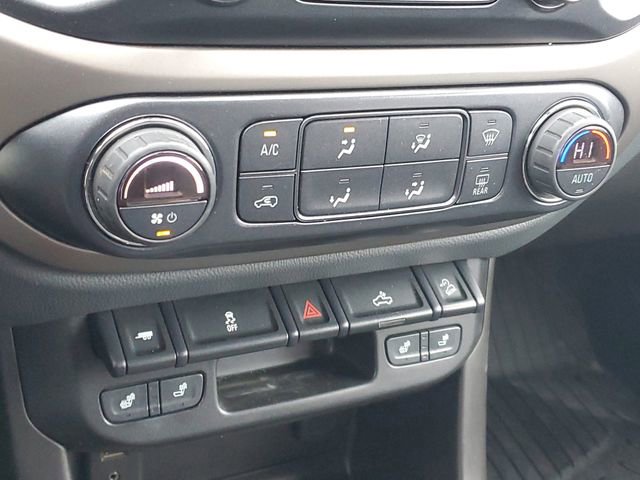 Used 2018 Chevrolet Colorado Z71 AWD/4WD image 26