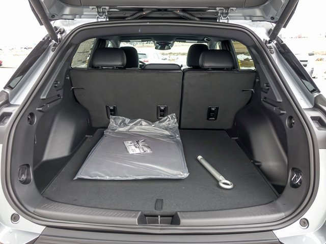 New 2026 Chevrolet Equinox EV LT image 8