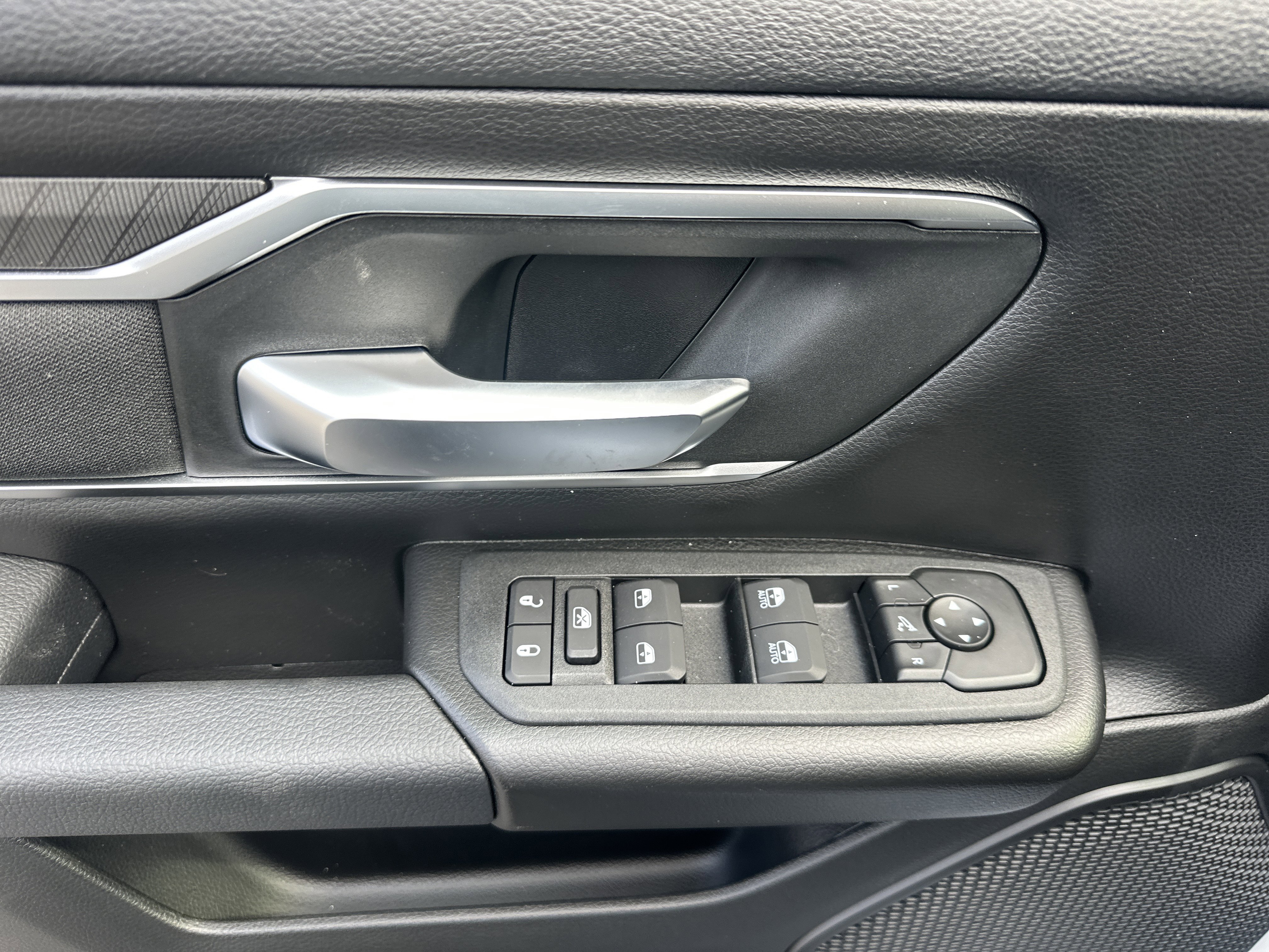 New 2026 RAM 1500 Big Horn image 27