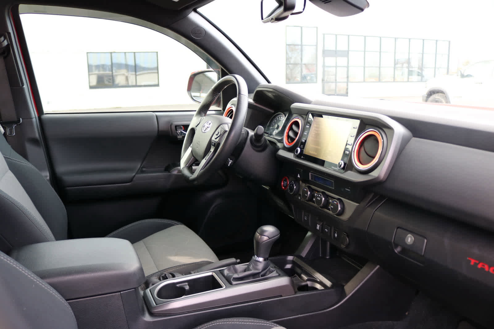 Used 2021 Toyota Tacoma TRD Off-Road image 22