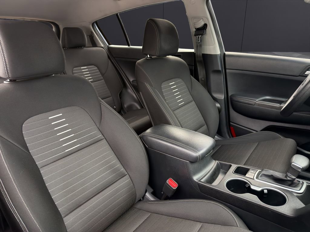 Used 2020 Kia Sportage LX w/ LX Popular Package image 14