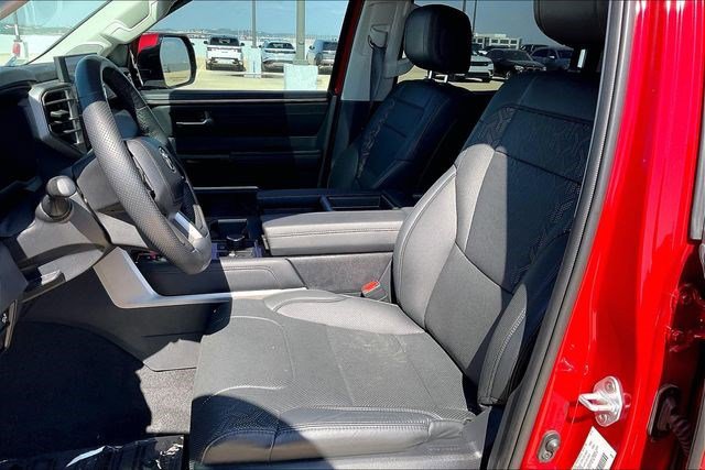 Used 2024 Toyota Tundra Limited image 31