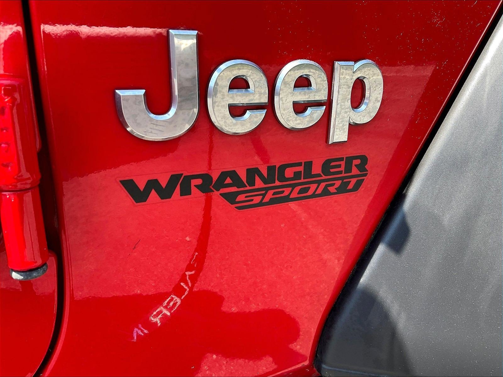Used 2018 Jeep Wrangler Sport AWD/4WD image 24