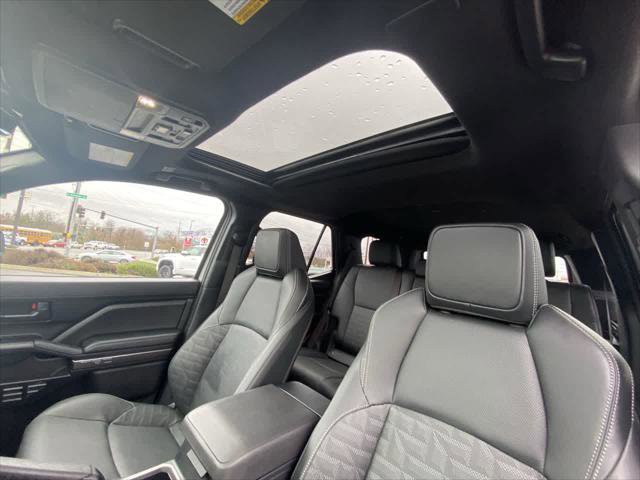 Certified 2025 Toyota 4Runner TRD Off-Road Premium image 21