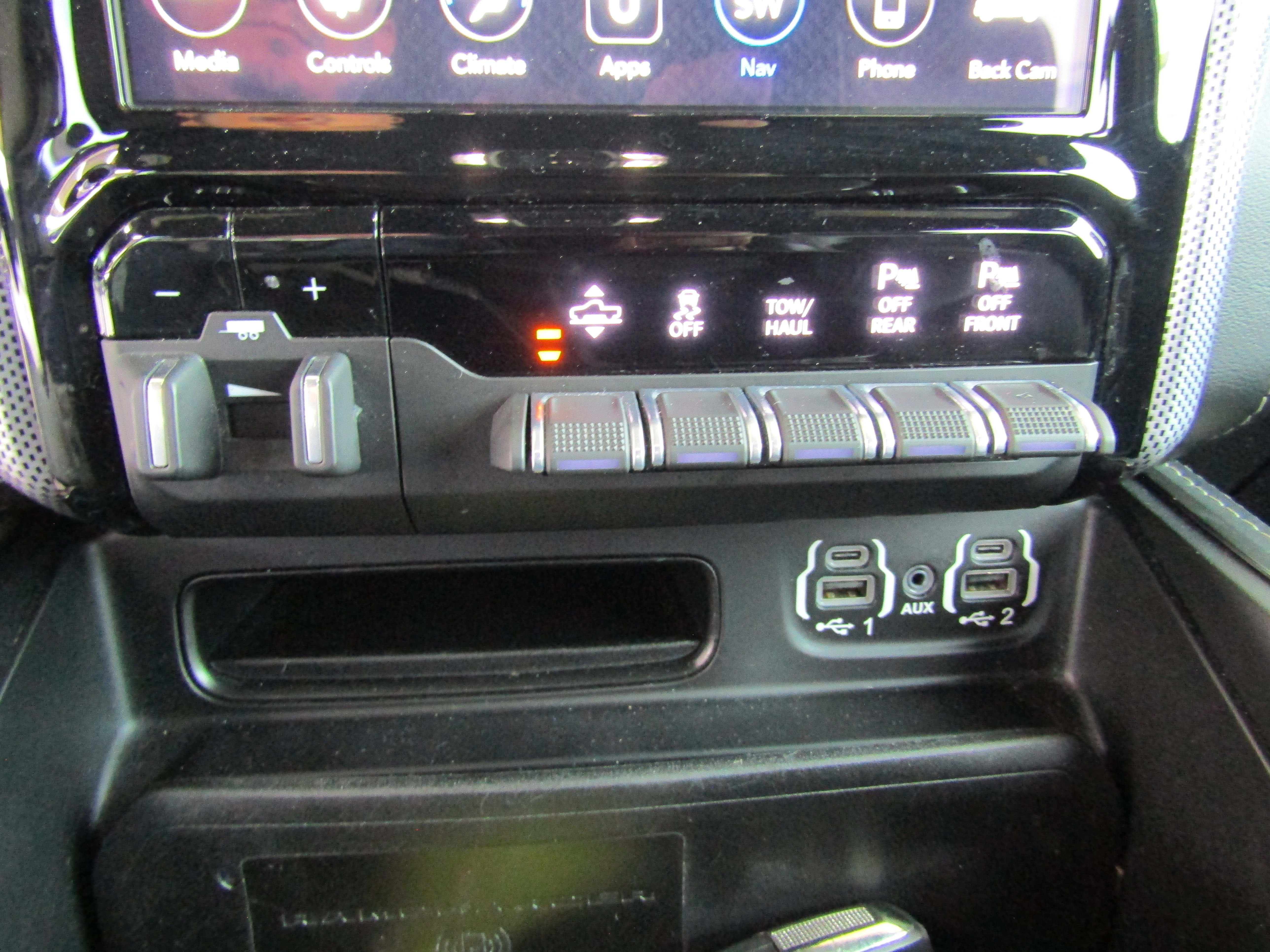 Used 2021 GMC Sierra 1500 SLE image 19