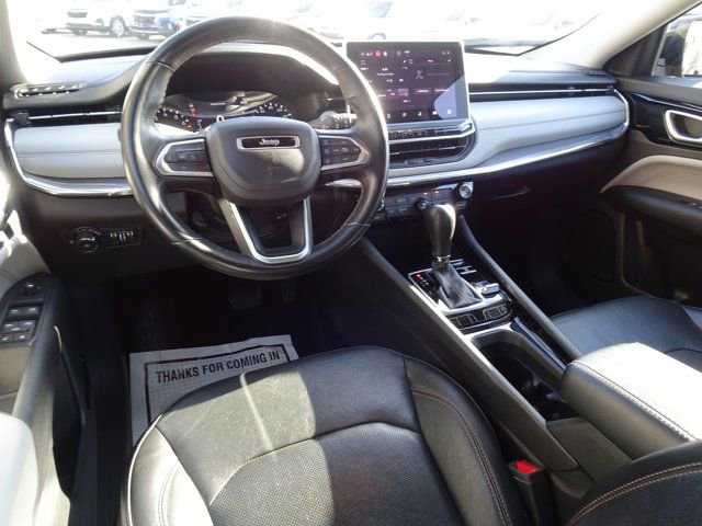 Used 2022 Jeep Compass Limited AWD/4WD image 14