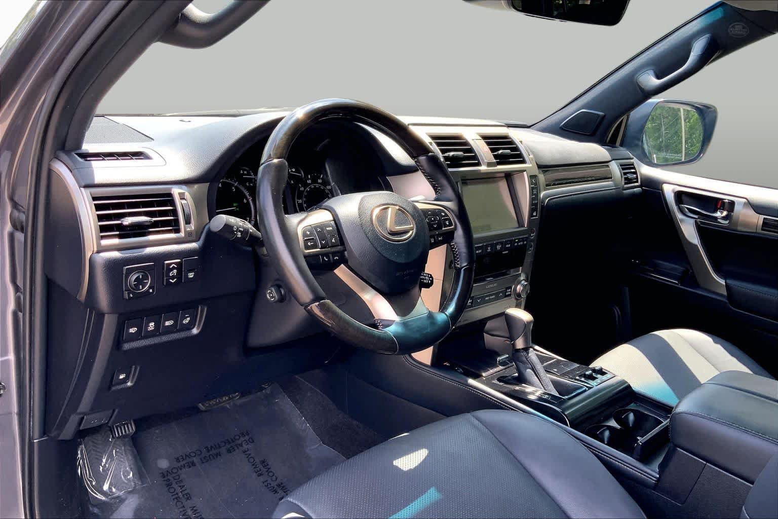 Used 2021 Lexus GX 460 Premium w/ Premium Package AWD/4WD image 17