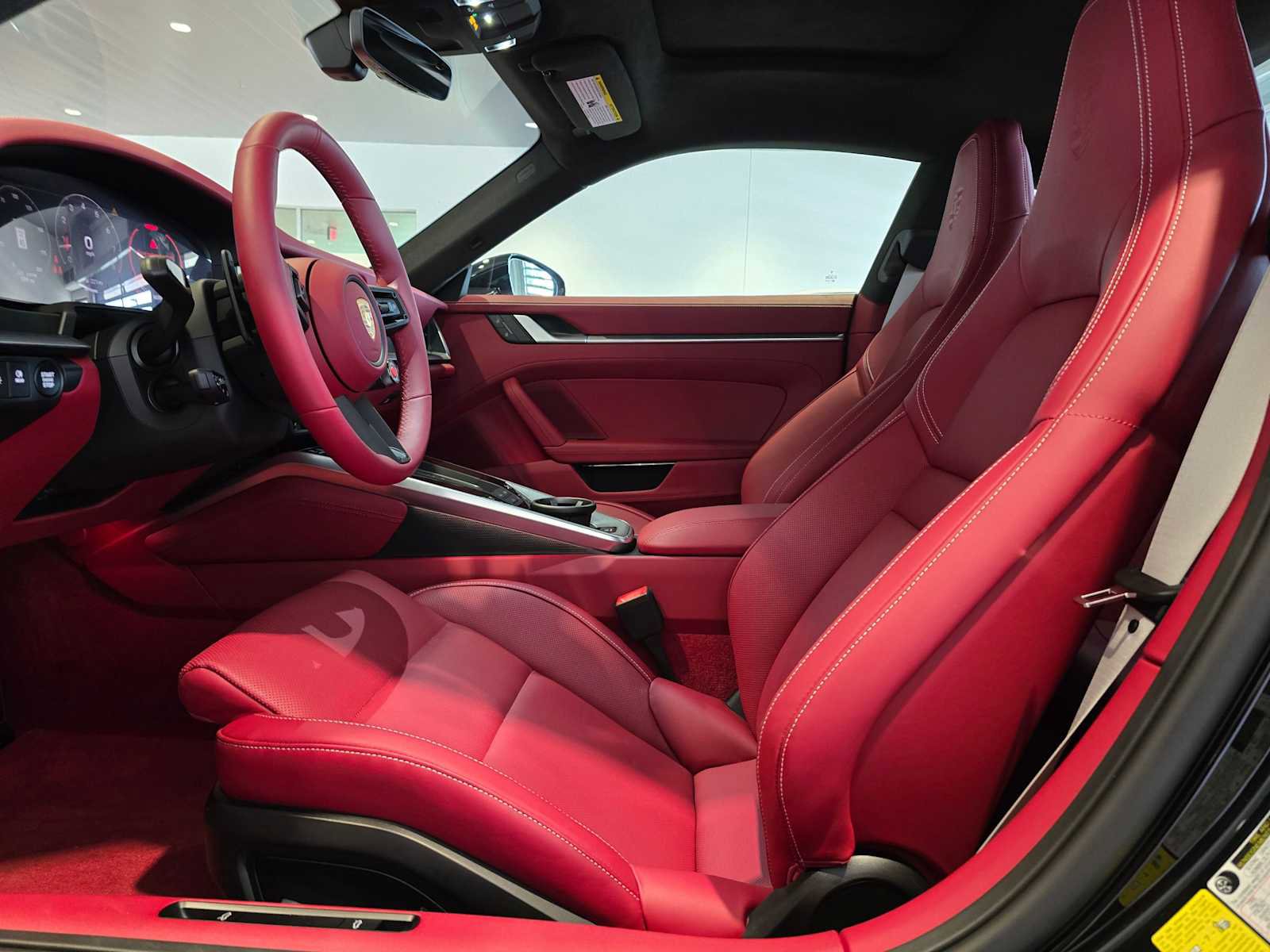 Used 2025 Porsche 911 Carrera image 16