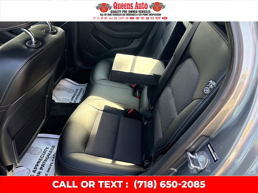Used 2018 INFINITI QX30 AWD image 11