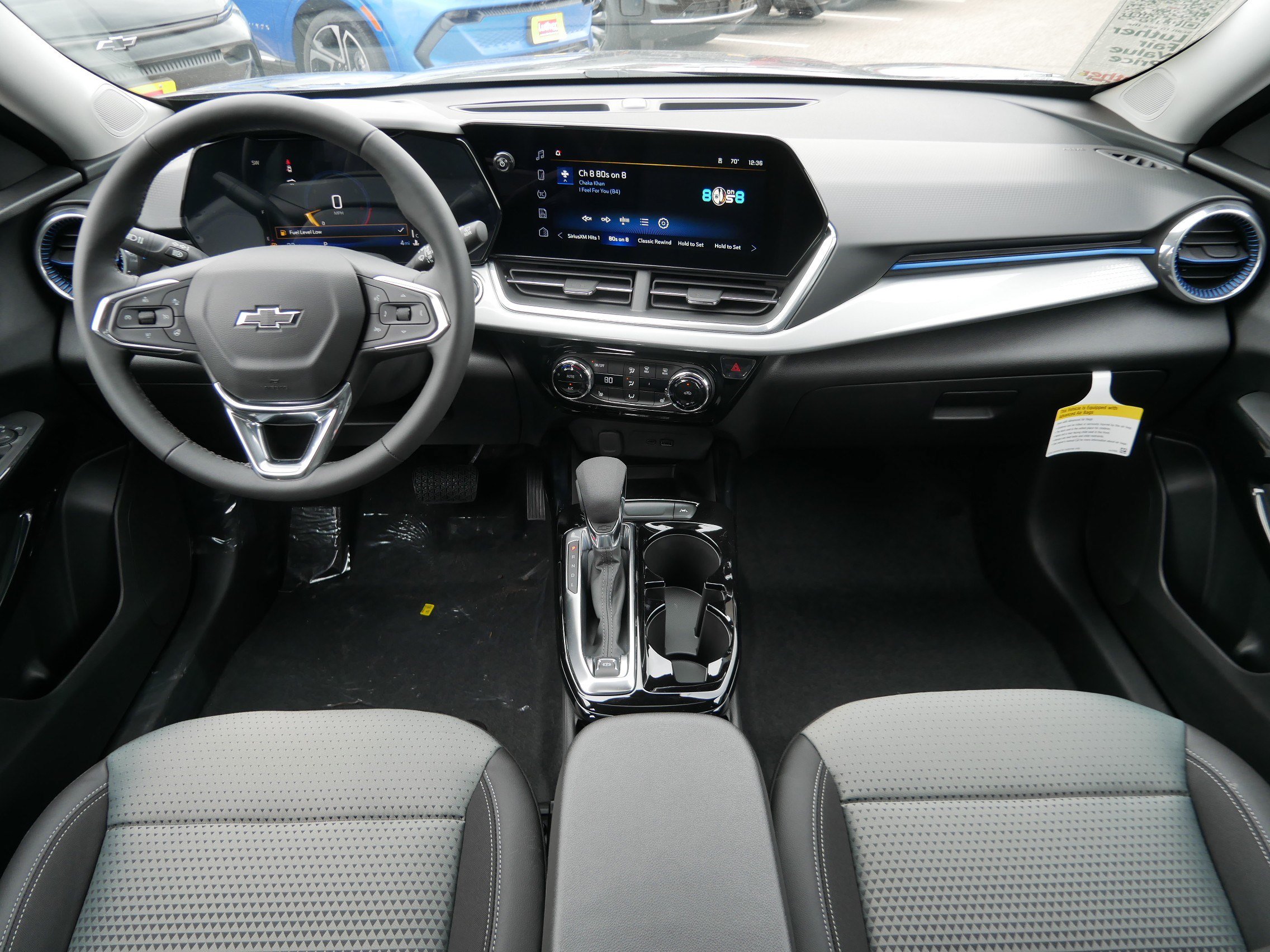 New 2026 Chevrolet Trax LT w/ Sunroof Package FWD image 6