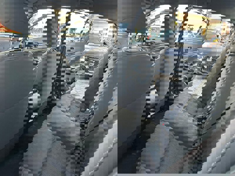 Used 2025 Nissan Altima 2.5 S image 9