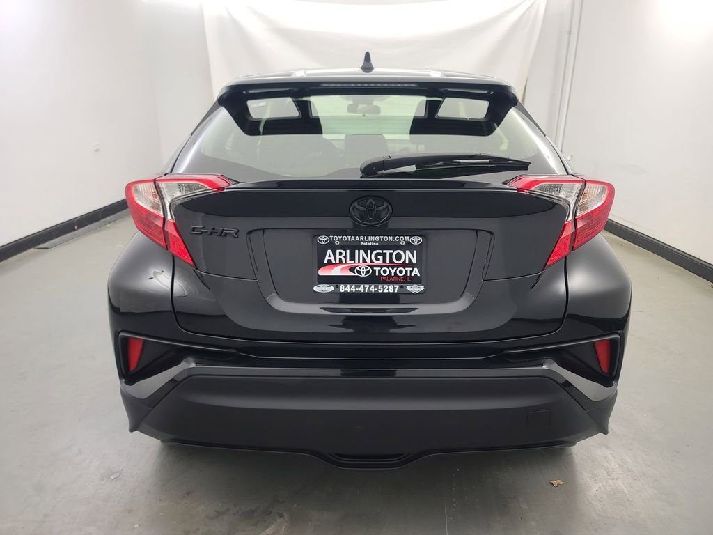 Used 2021 Toyota C-HR Nightshade image 5