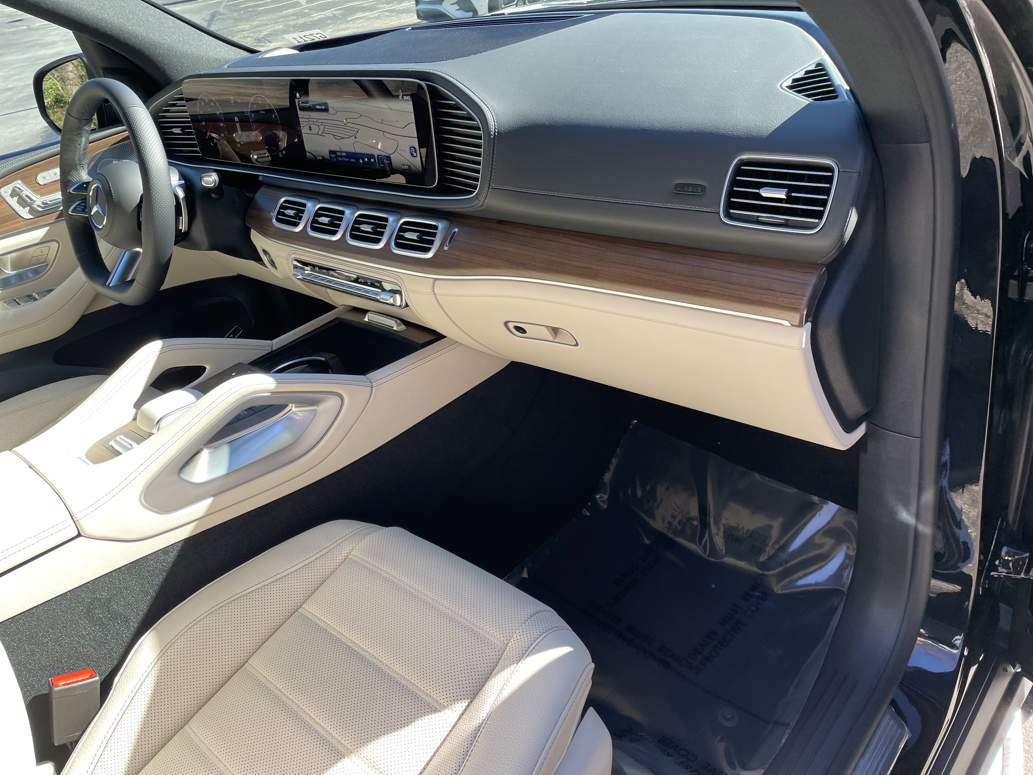 New 2026 Mercedes-Benz GLS 580 4MATIC image 45