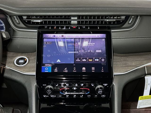 New 2025 Jeep Grand Cherokee Limited w/ Luxury Tech Group II image 9