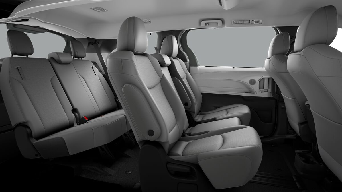 New 2026 Toyota Sienna LE image 21