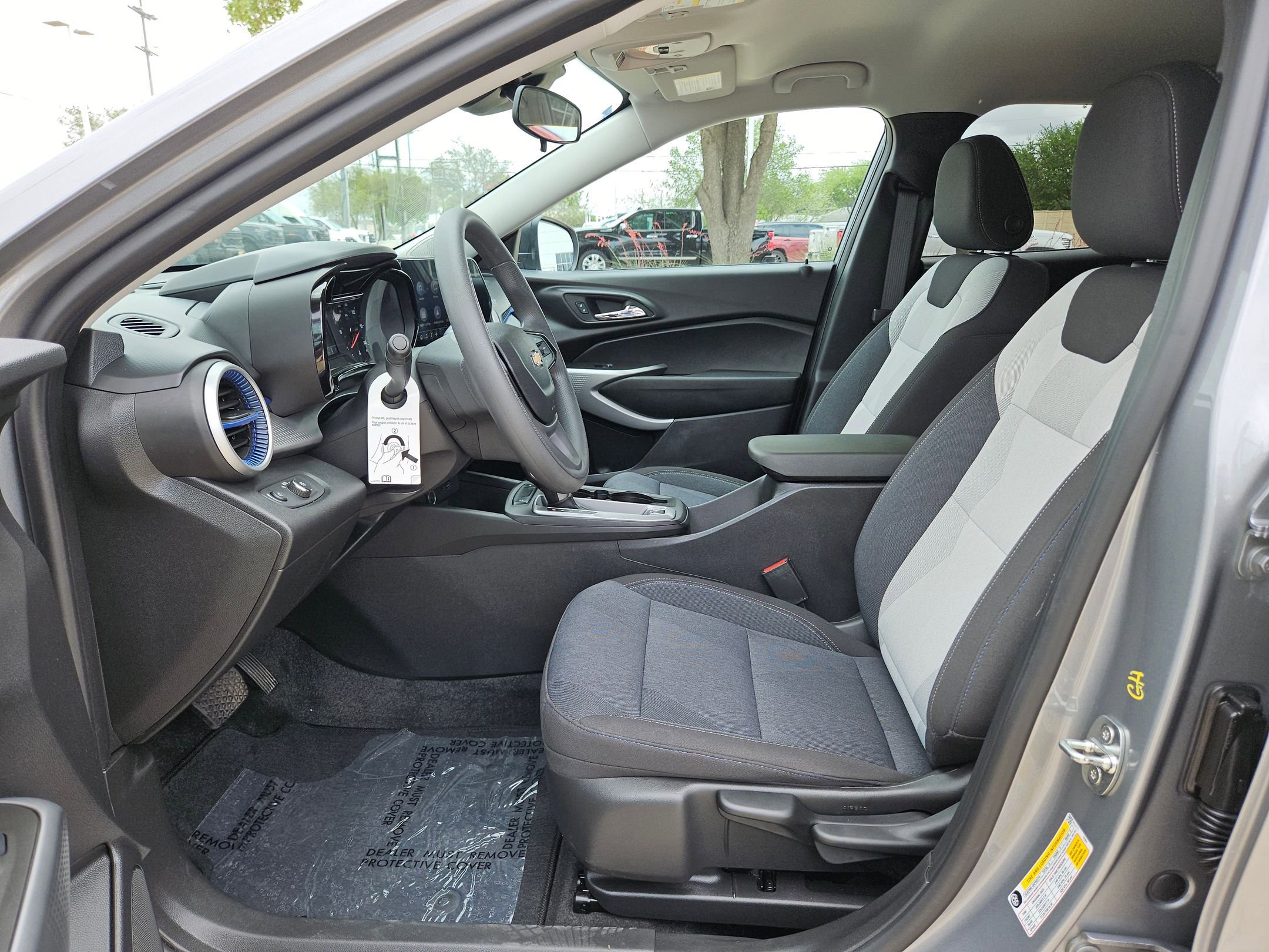 Certified 2024 Chevrolet Trax LS image 9