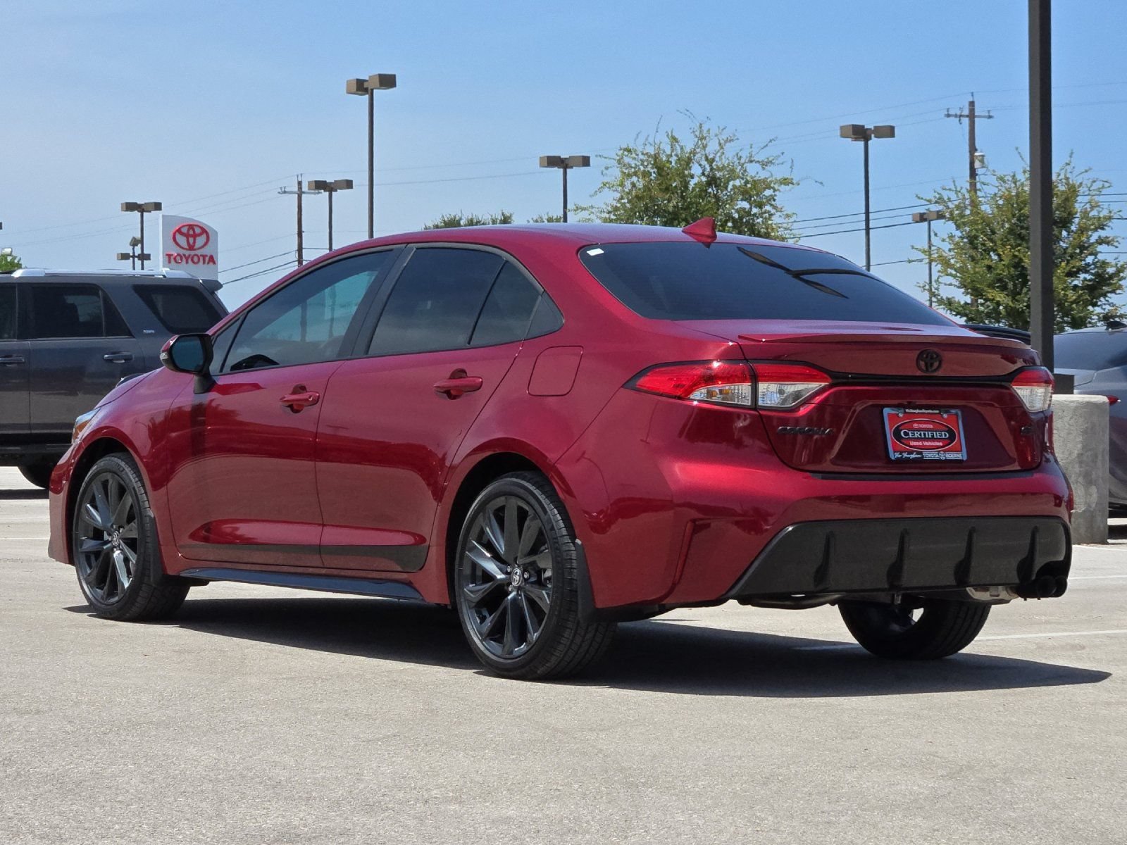Certified 2026 Toyota Corolla SE FWD image 3