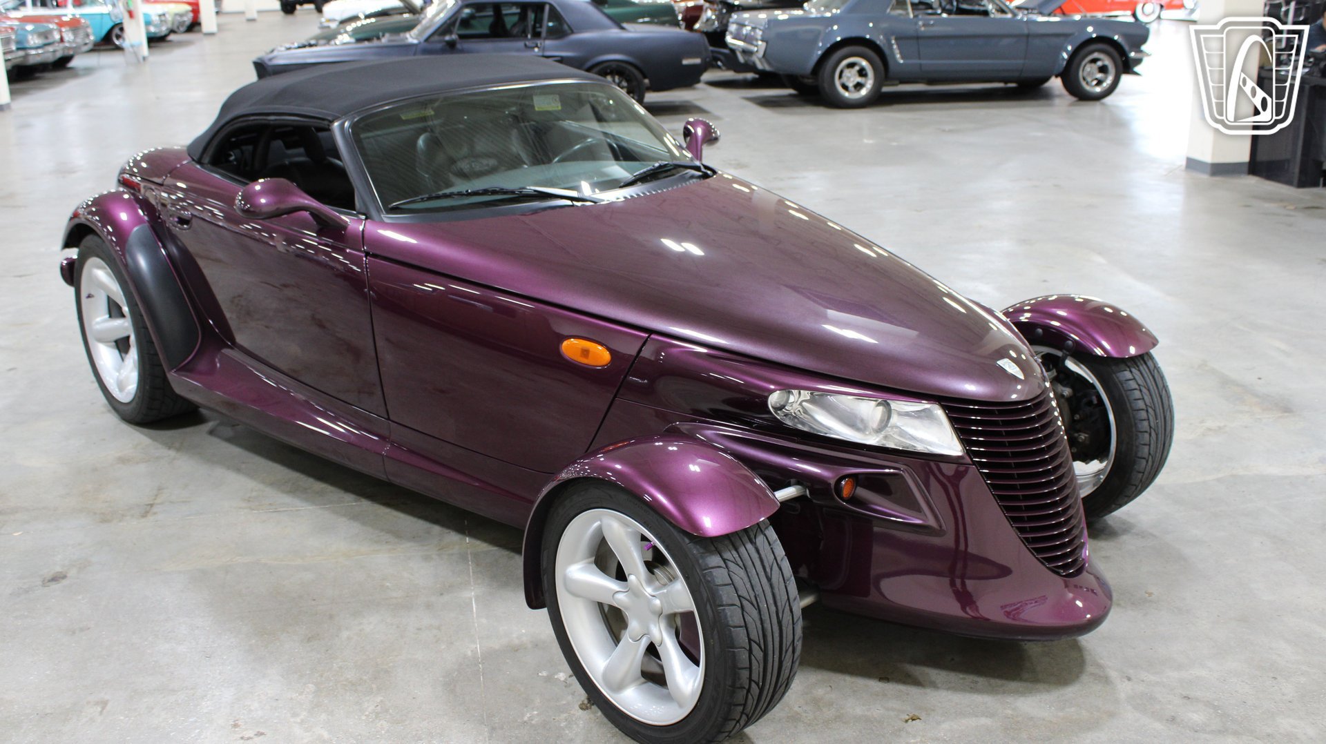 Used 1999 Plymouth Prowler RWD image 31