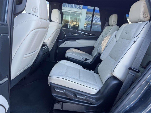 Certified 2021 Cadillac Escalade Sport w/ Driver Assist Tech Package image 16
