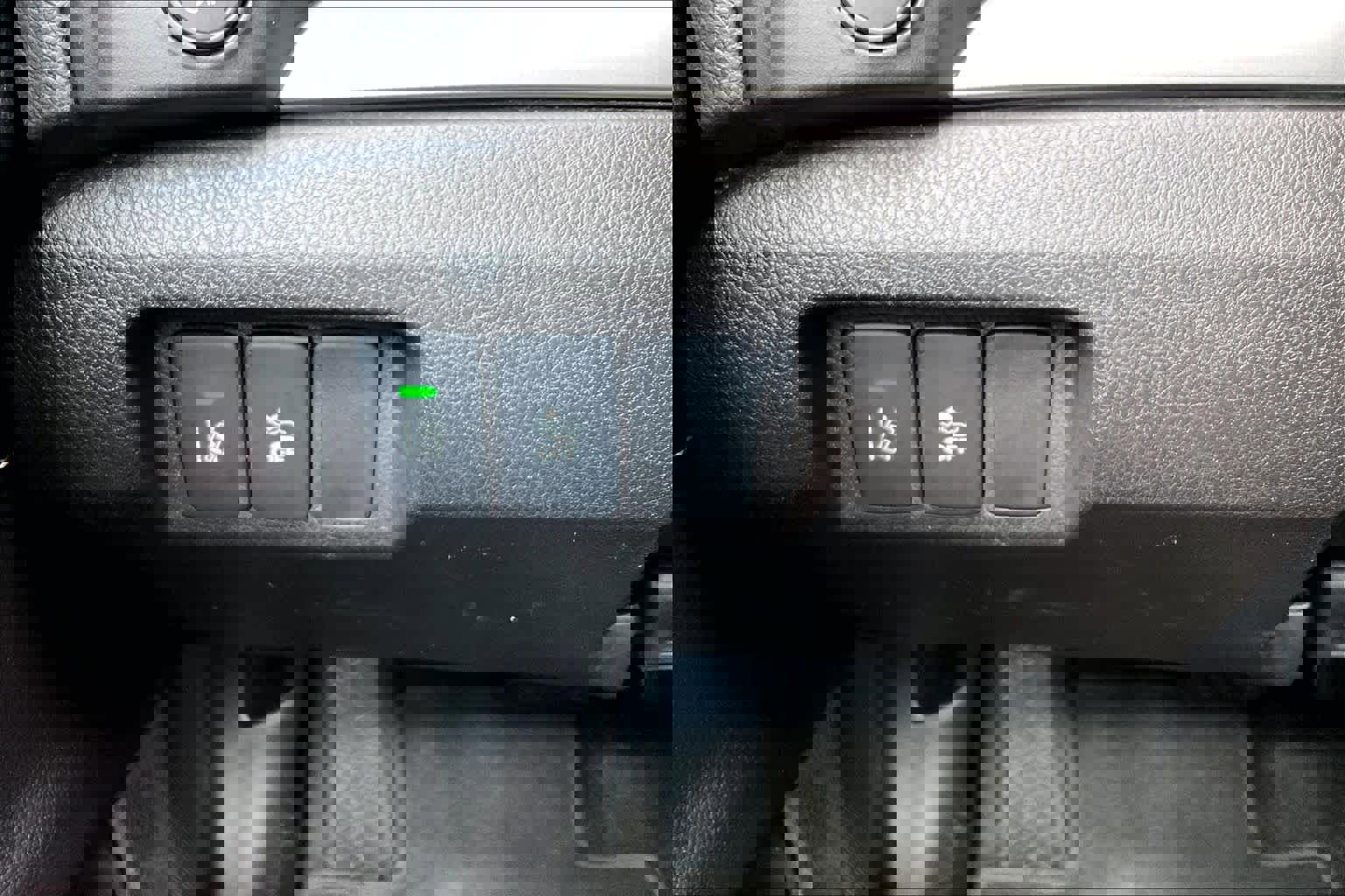 Used 2021 Acura ILX w/ Premium Package image 33