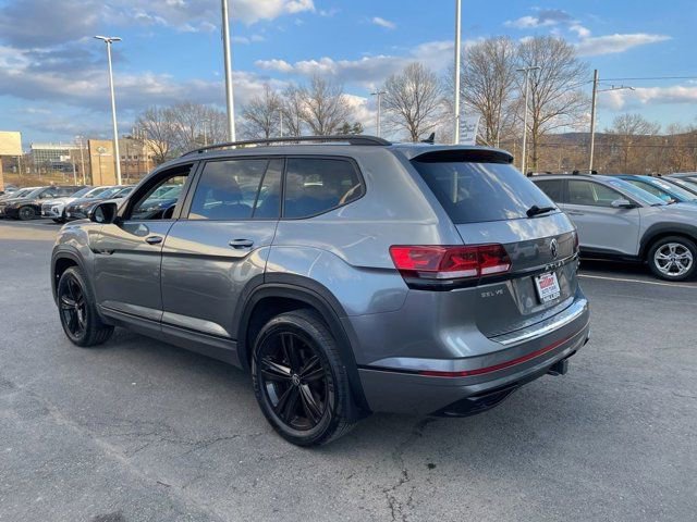 Used 2023 Volkswagen Atlas SEL R-Line AWD/4WD image 5