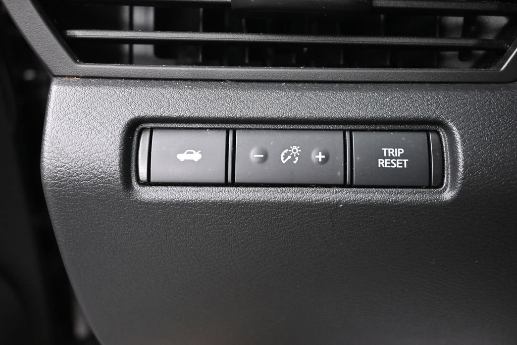 Used 2022 Nissan Altima 2.5 SV FWD image 18