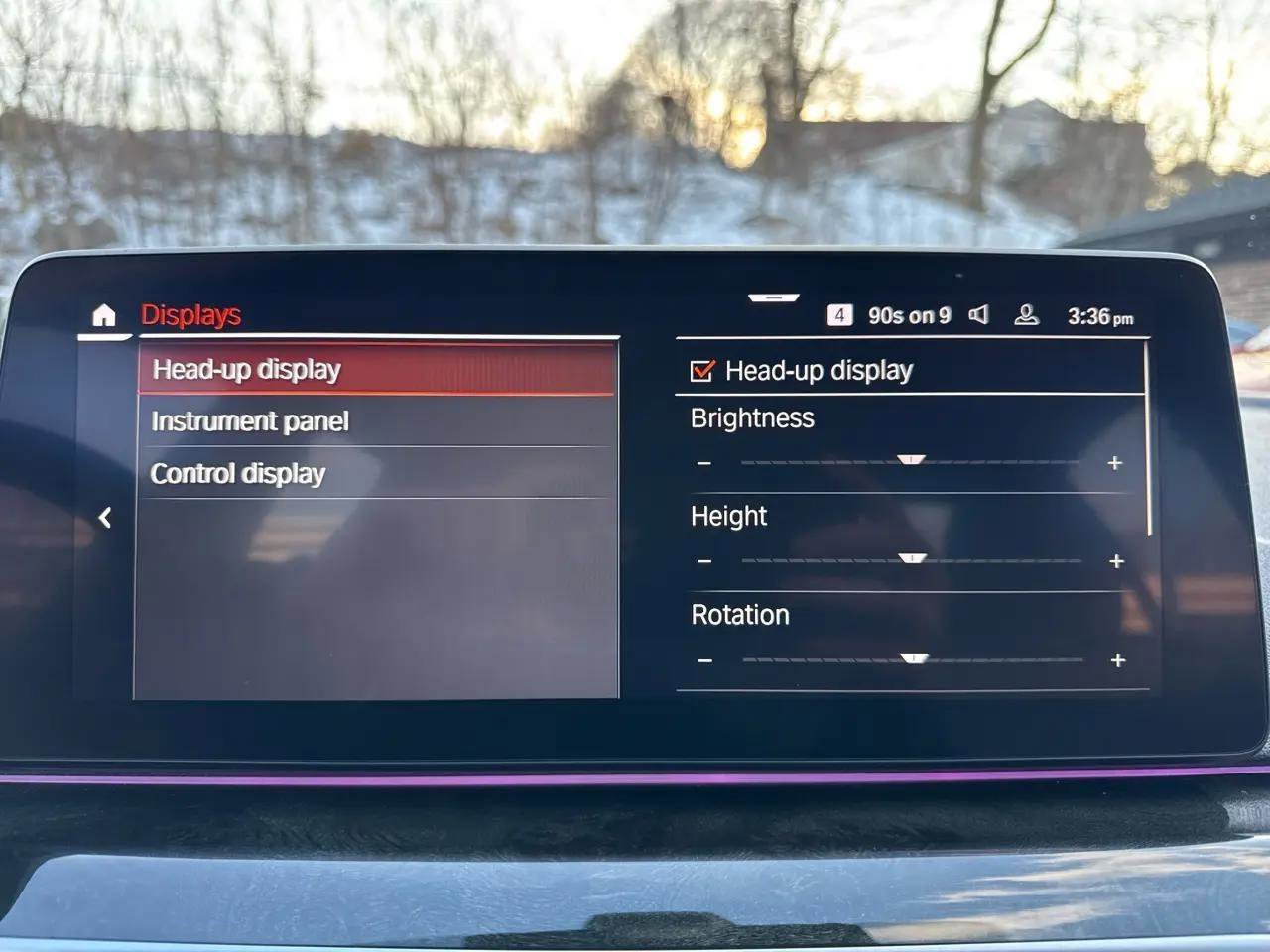 Used 2023 BMW 530e xDrive w/ Premium Package image 59