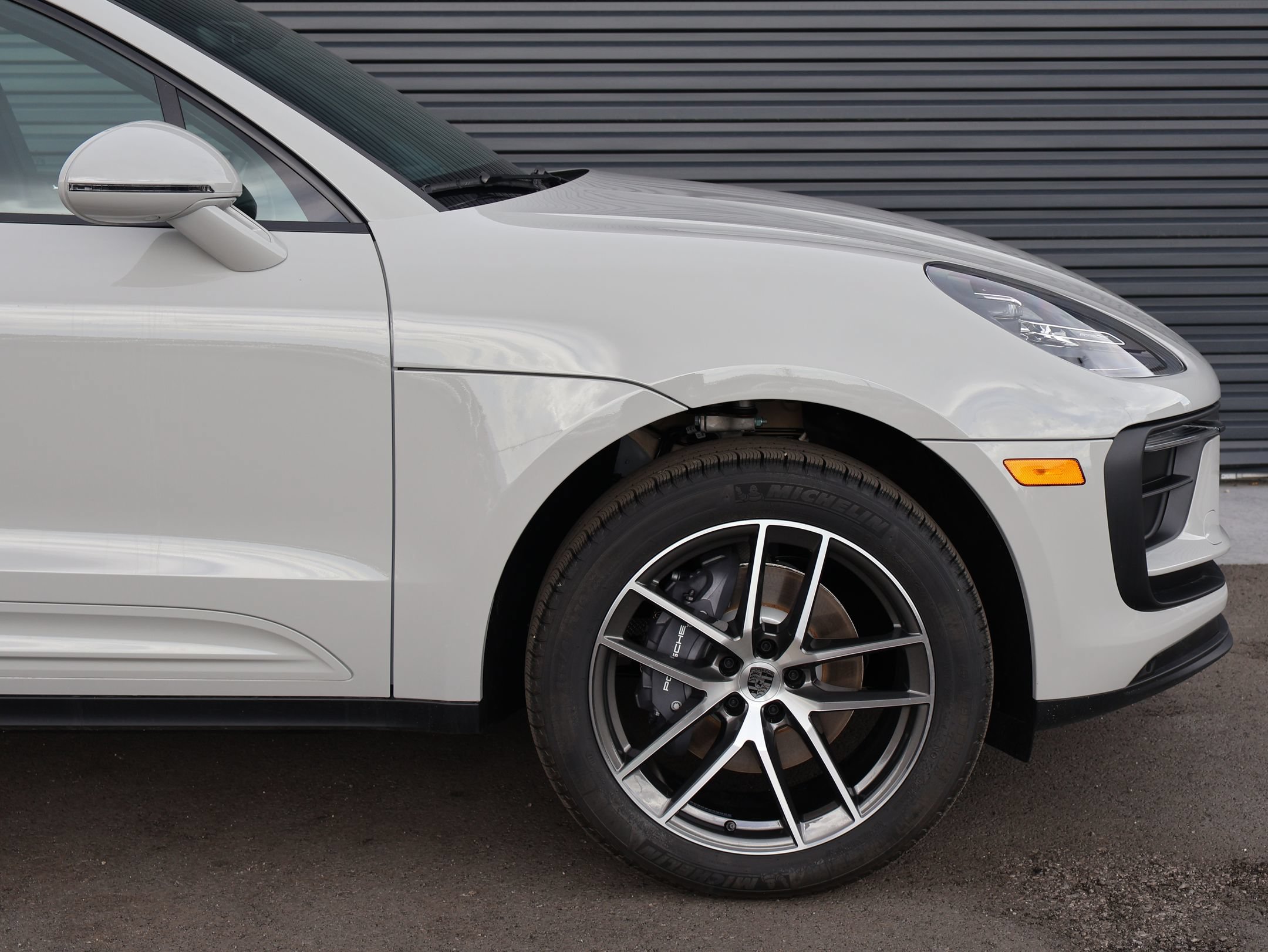 New 2026 Porsche Macan AWD/4WD image 11