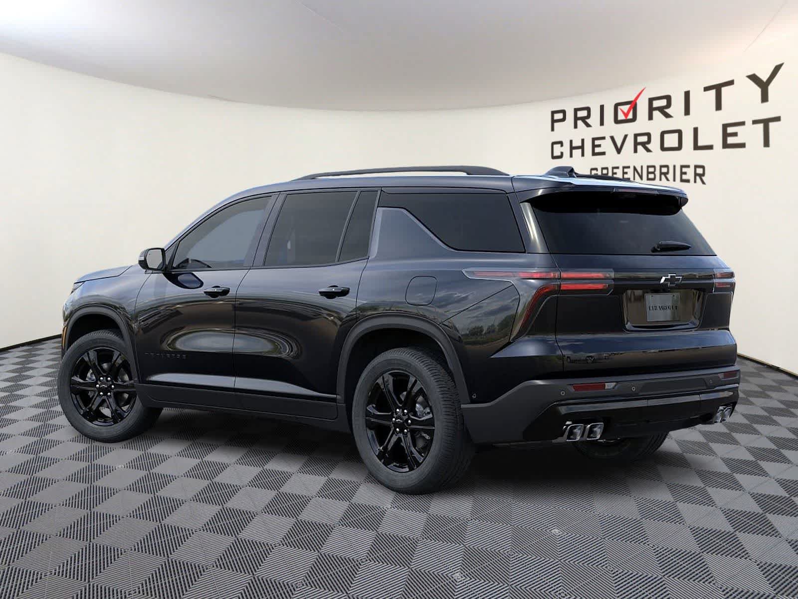 New 2027 Chevrolet Traverse LT w/ Midnight/Sport Edition FWD image 3