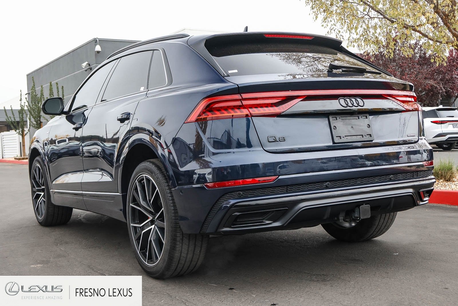 Used 2023 Audi Q8 Premium Plus w/ Premium Plus Package image 4