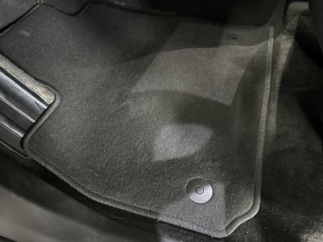 Certified 2021 Buick Enclave Essence w/ Sound and Sites Package AWD/4WD image 38