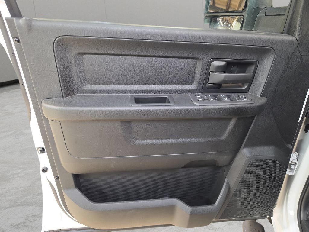 New 2026 RAM 2500 Tradesman AWD/4WD image 12