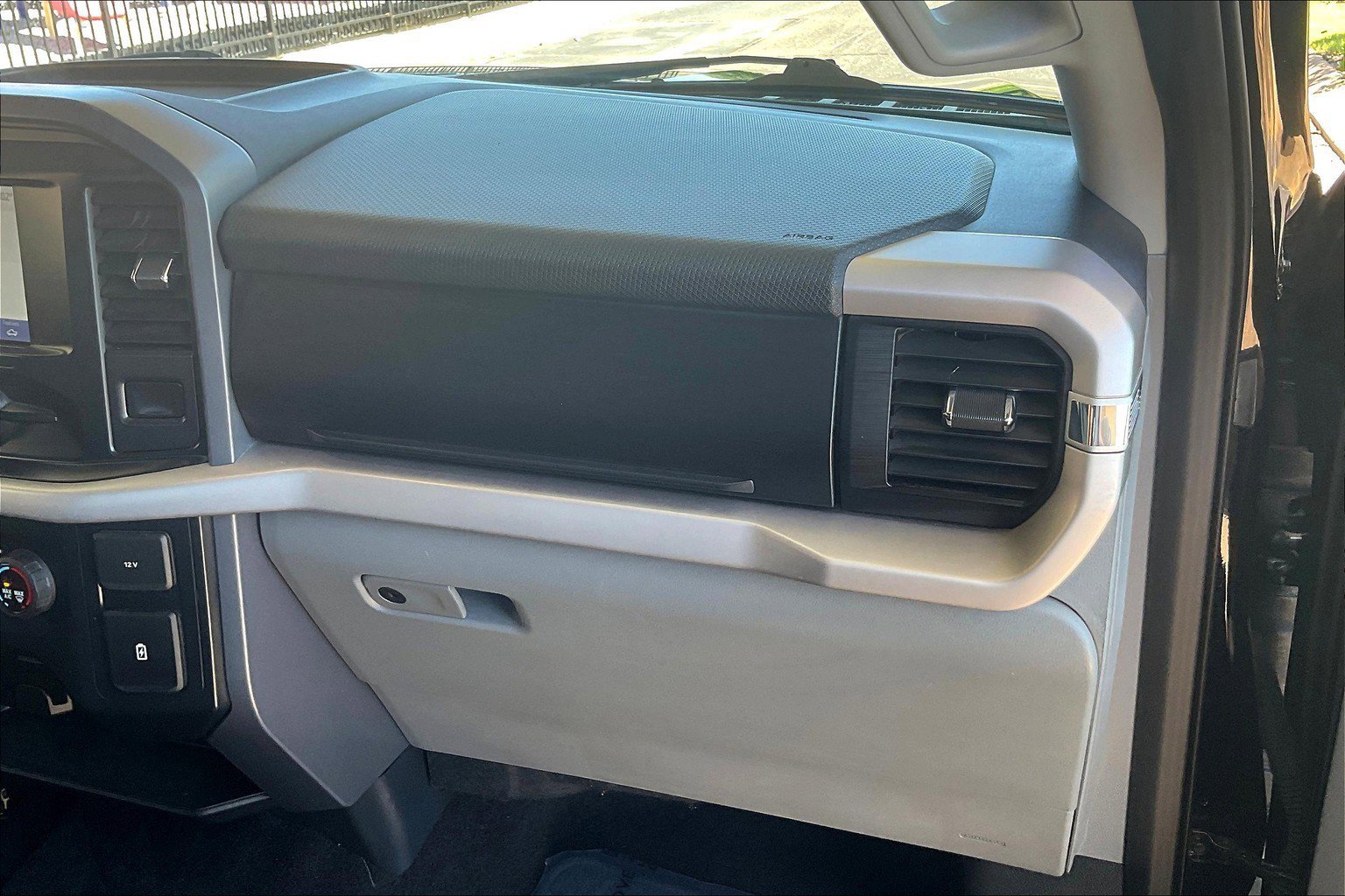 Used 2023 Ford F150 XLT image 15